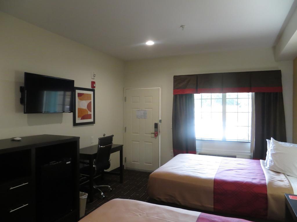 Jersey Village Econo Lodge Inn & Suites Houston Nw-Cy-Fair מראה חיצוני תמונה