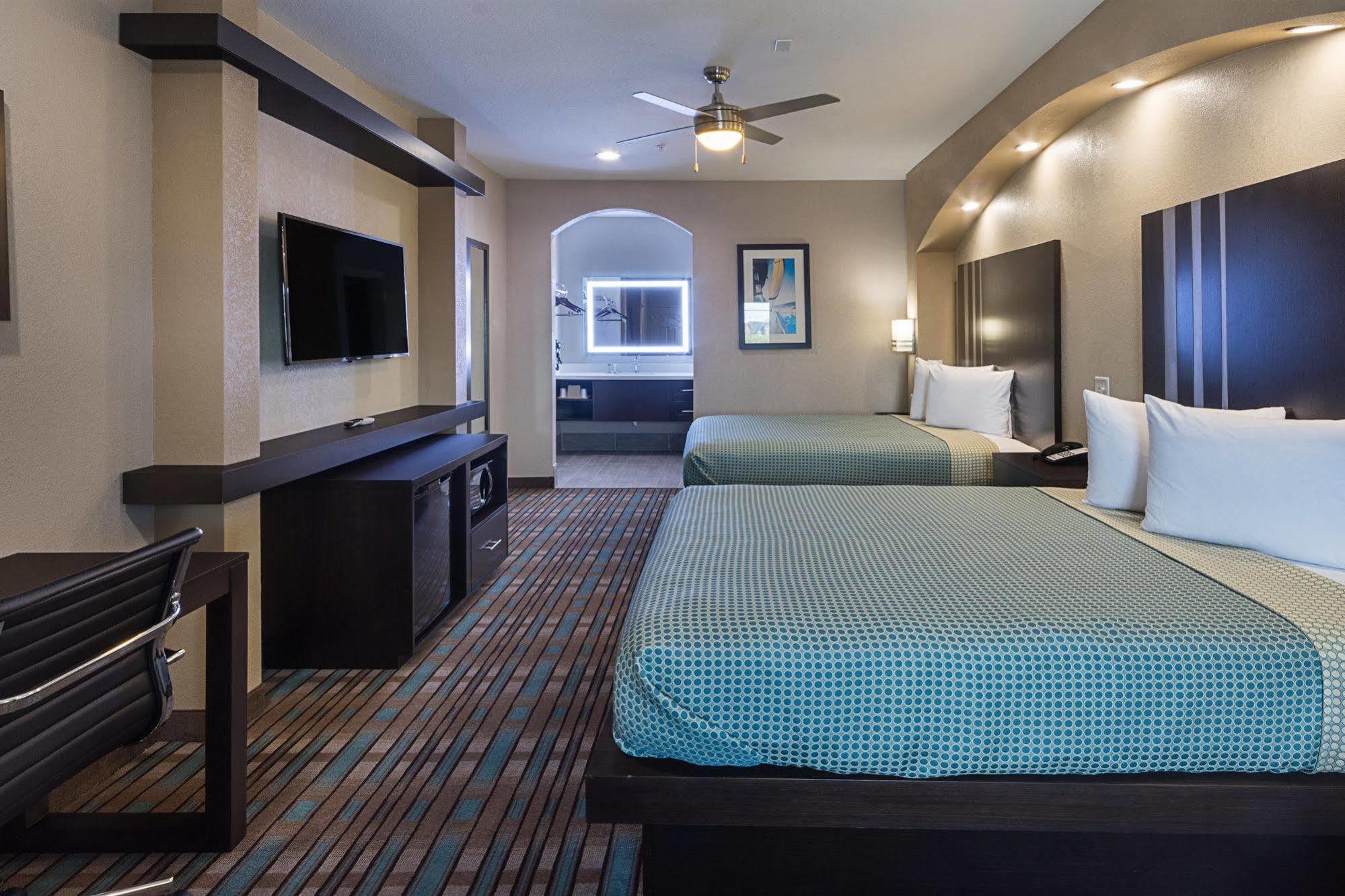 Jersey Village Econo Lodge Inn & Suites Houston Nw-Cy-Fair מראה חיצוני תמונה